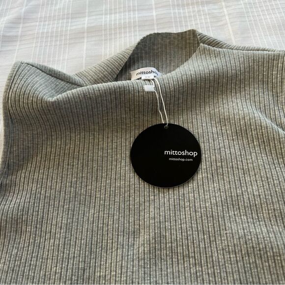 NWT Mittoshop Grey Ribbed Low Mock Sleeveless Layering Gray Tank Top - Picture 8 of 12